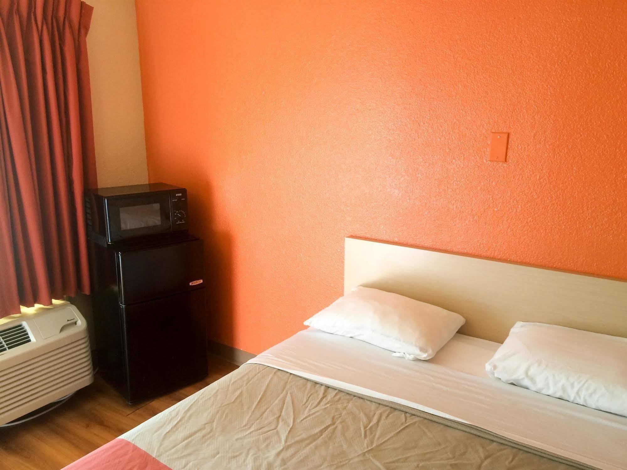 Motel 6-Newport News, Va エクステリア 写真