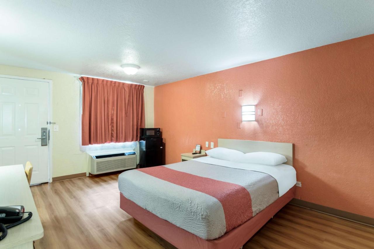 Motel 6-Newport News, Va エクステリア 写真